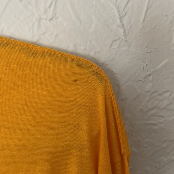 Long sleeve vintage, Reese Stae T-shirt in yellow w/ orange imprint, size large - Picture 5 of 7